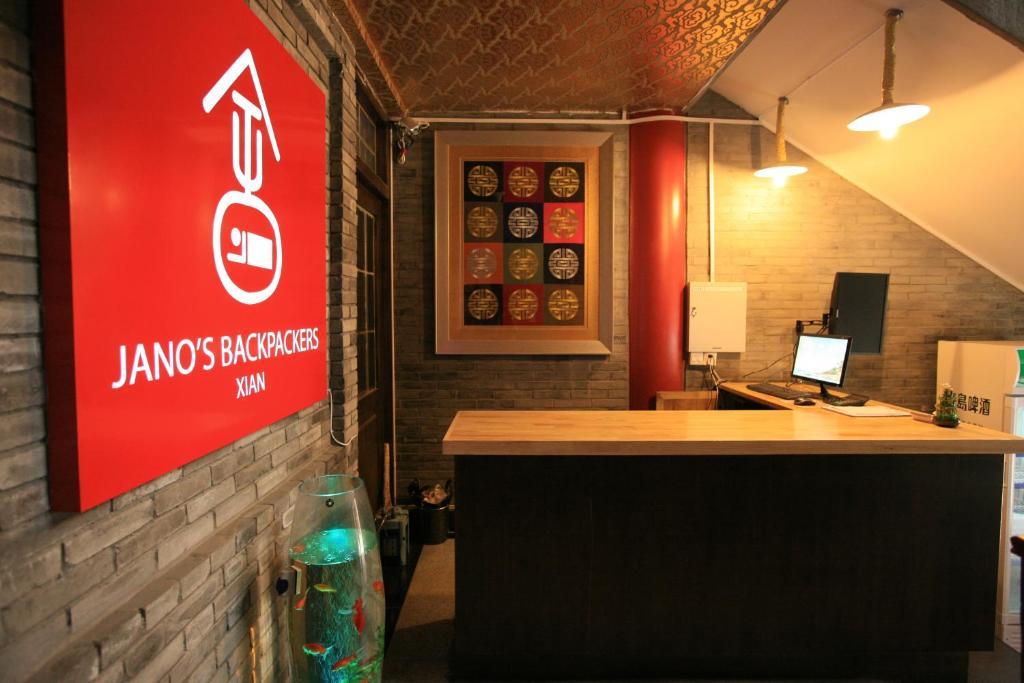 ซีอานจาโน แบ็คแพคเกอร์ Hostel ภายนอก รูปภาพ