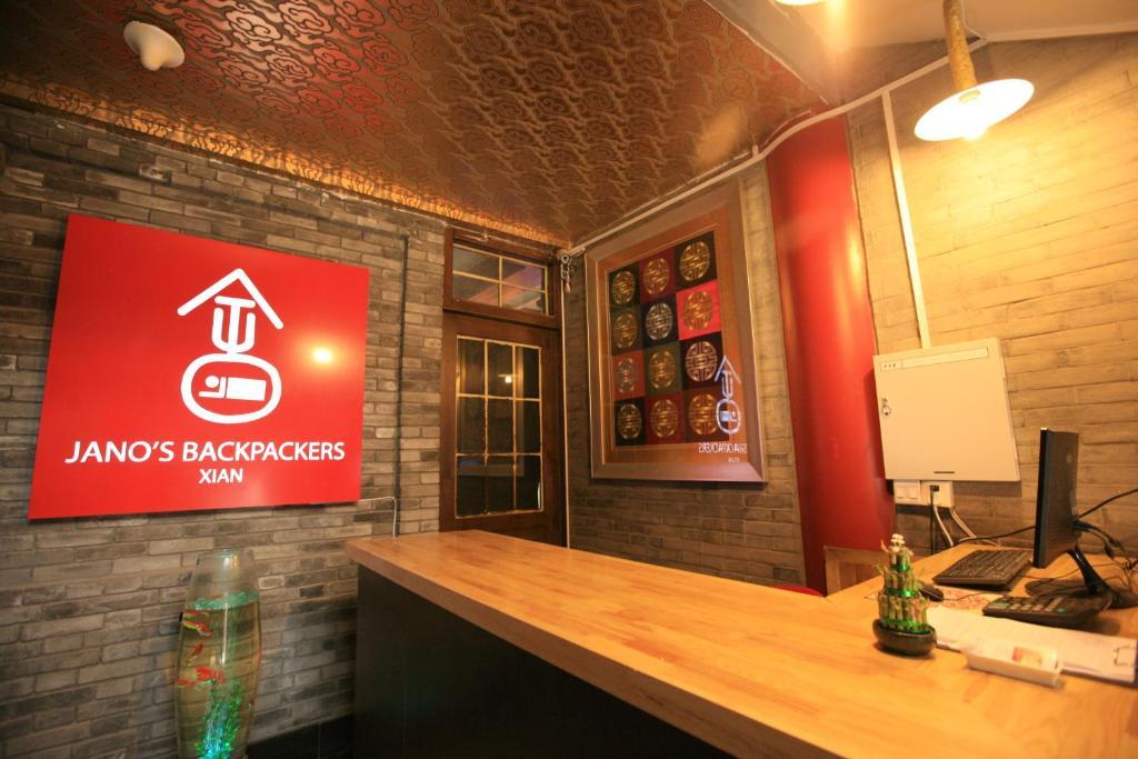 ซีอานจาโน แบ็คแพคเกอร์ Hostel ภายนอก รูปภาพ